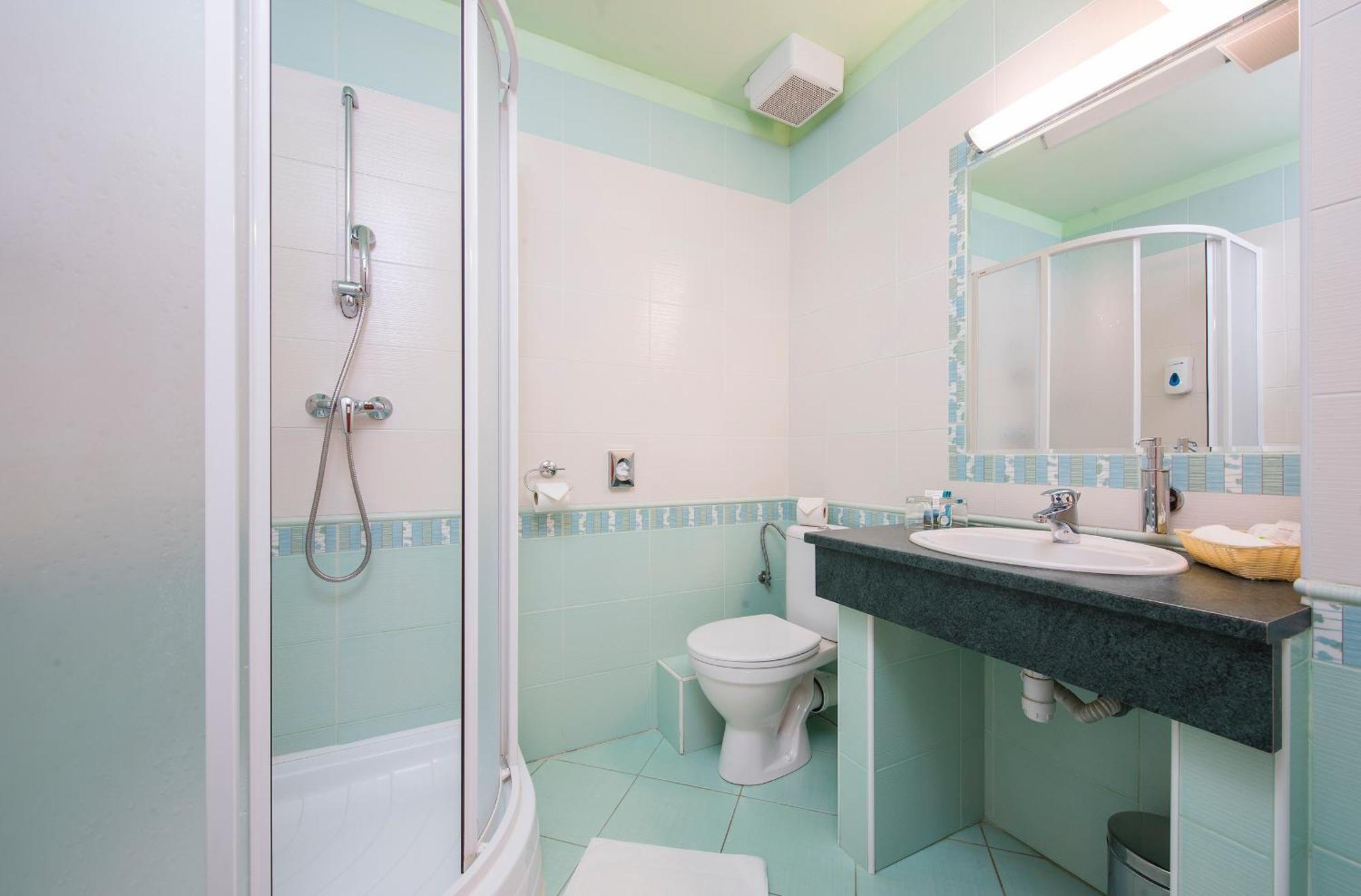 Hotel Polovnik Demanovska Dolina Ngoại thất bức ảnh
