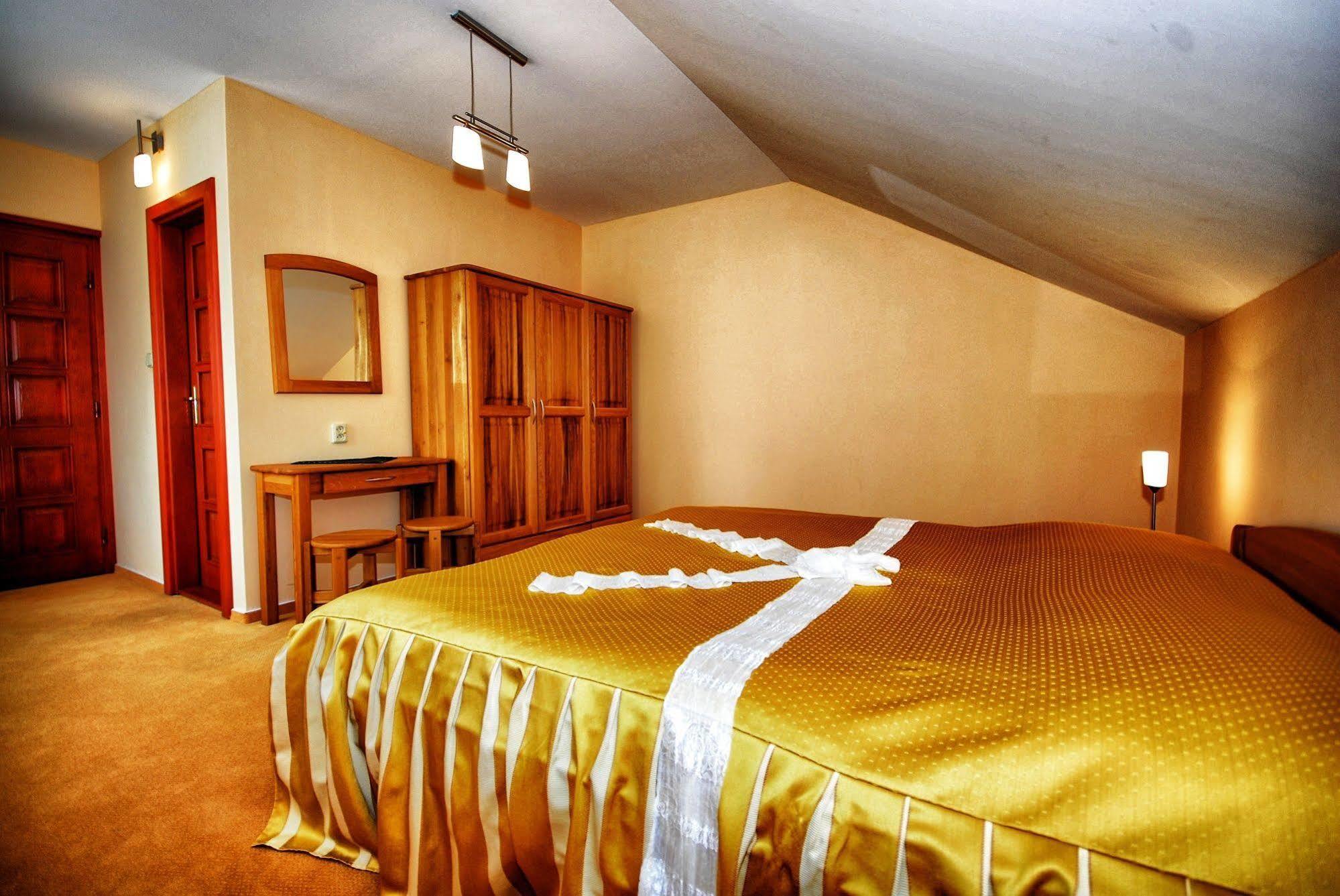 Hotel Polovnik Demanovska Dolina Ngoại thất bức ảnh